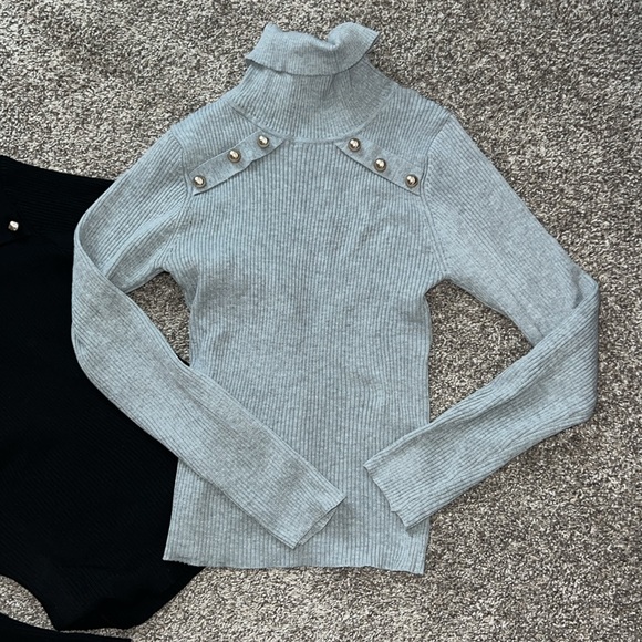 Set of two Shein Ribbed Button Sweaters - Picture 3 of 10